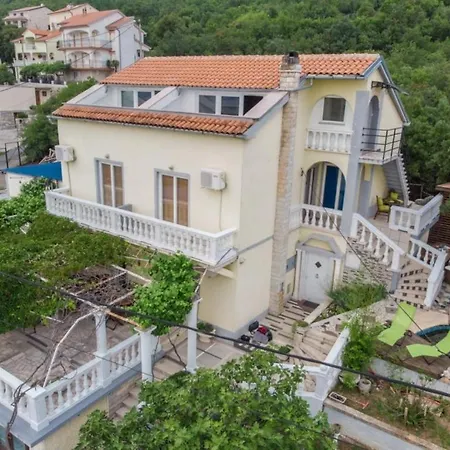 Apartment In With Sea View, Terrace, Air Conditioning, Wifi 4628-6 *